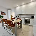Le Kalliste Scls - Wifi, Clim, Hyper Centre Appartement *